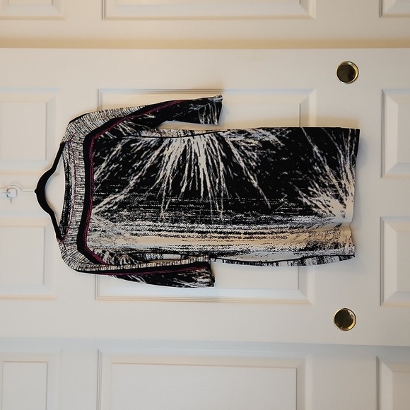 Bloomingdale's Chequer 3/4 Sleeve Black/White and Pink Detail Dress Size 4 - Picture 2 of 15